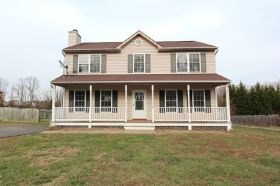 2417 Pittston Rd, Fredericksburg, VA 22408