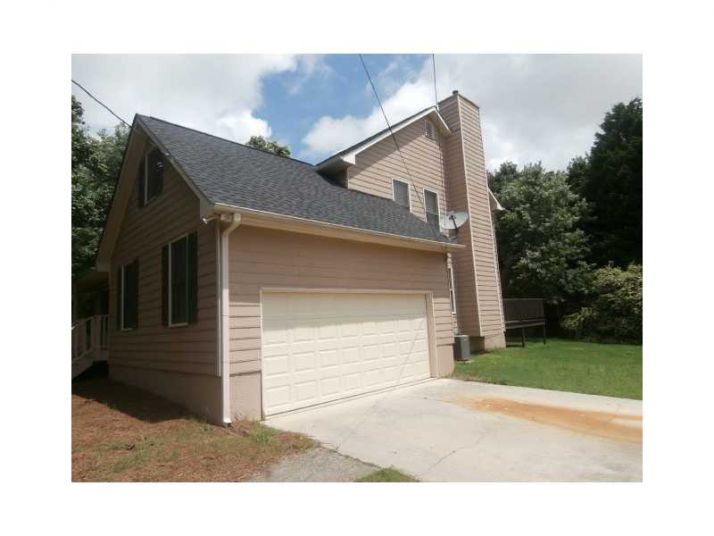 2994 Brooks Drive, Snellville, GA 30078