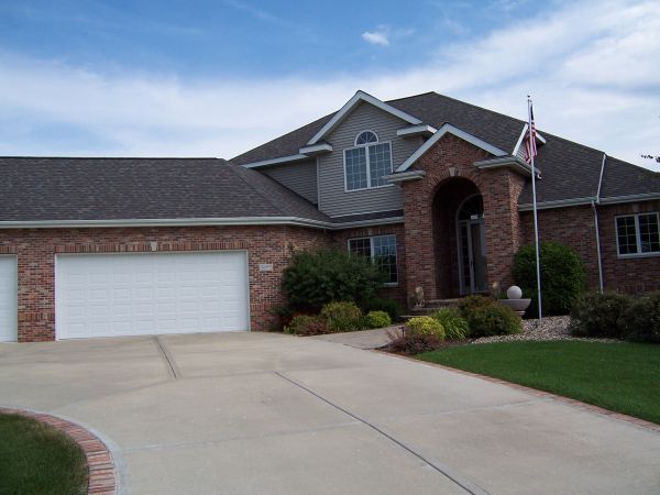 3077 Castleton Crossing, Sun Prairie, WI 53590