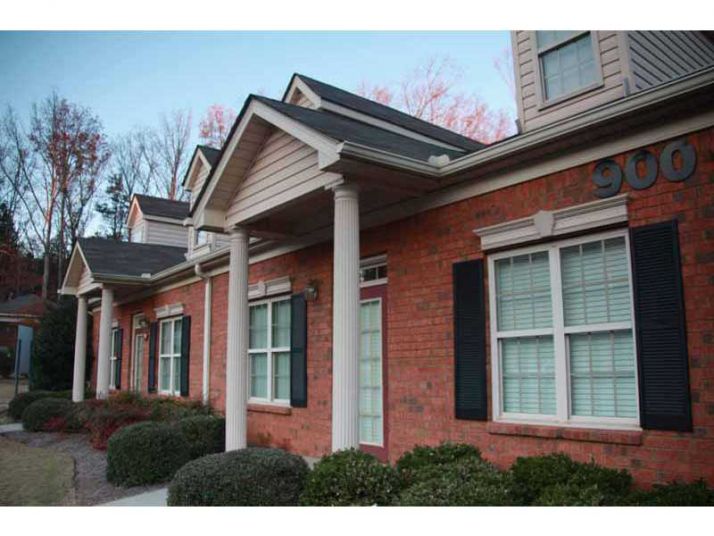 4485 Tench Road, Suwanee, GA 30024