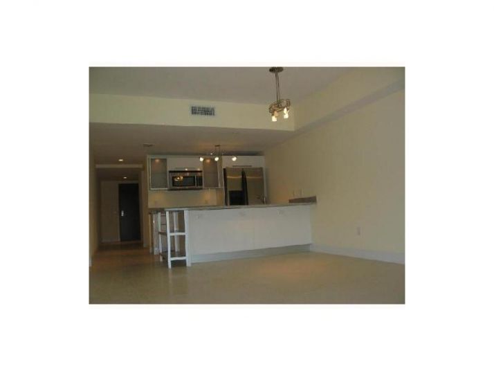185 7 ST # 1903, Miami, FL 33130