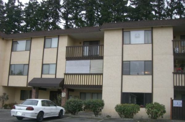 5719 Highway Pl Apt 5, Everett, WA 98203