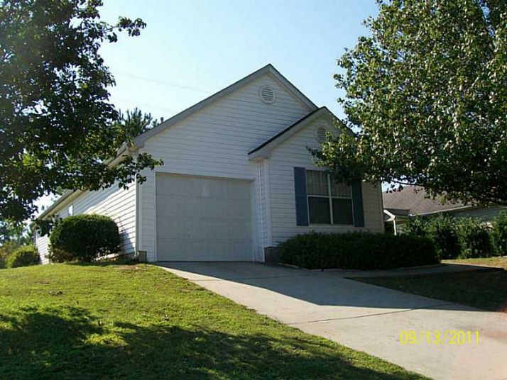 1390 Waterton Trail, Douglasville, GA 30134