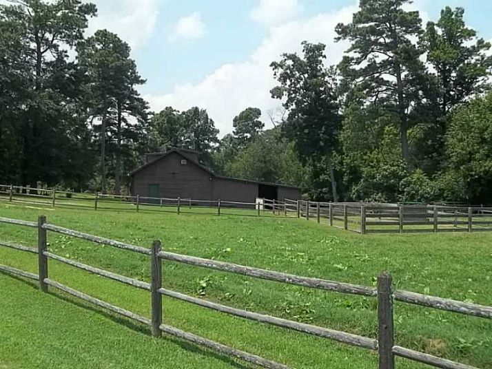 3261 Lenora Church Road, Snellville, GA 30039