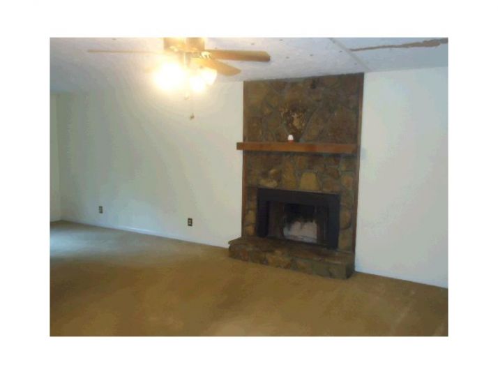 296 Pine Acres Drive, Canton, GA 30115