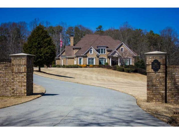 745 S Crosslane Road, Monroe, GA 30656