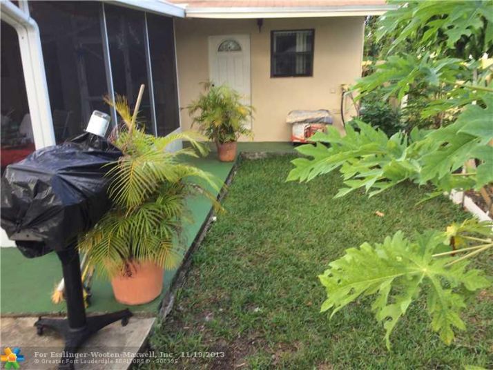 20111 NW 14 AVE, Miami, FL 33169