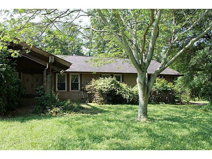 735 Warsaw Road, Roswell, GA 30075