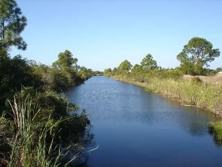 3815 NW 44th Ter blk 6088 lot 1-2, Cape Coral, FL 33993
