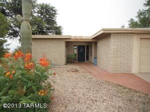 725 W Rio Altar, Green Valley, AZ 85614