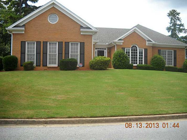 671 Southland Pass, Stone Mountain, GA 30087