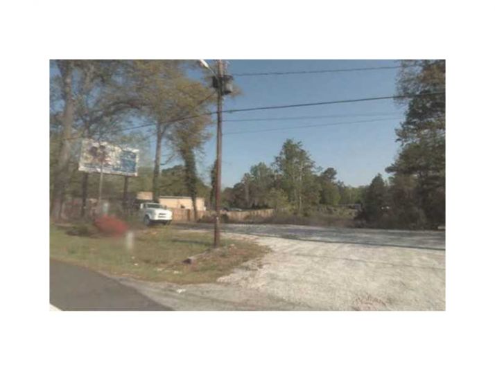 3351 Bankhead Highway E, Lithia Springs, GA 30122
