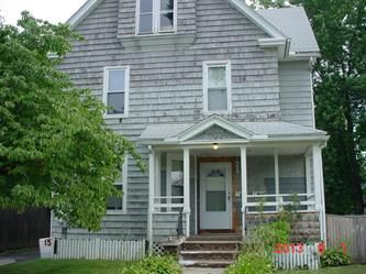 26 Forest St, Chicopee, MA 01013