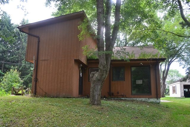7336 Shircel Rd, Sheboygan, WI 53081