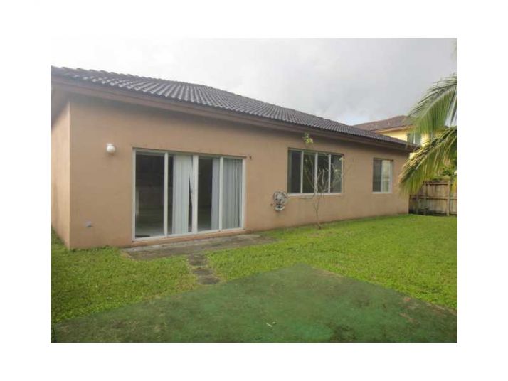 1353 SW 155 AV, Miami, FL 33194