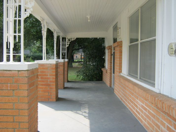 1109 Jackson St., Clarksville, AR 72830