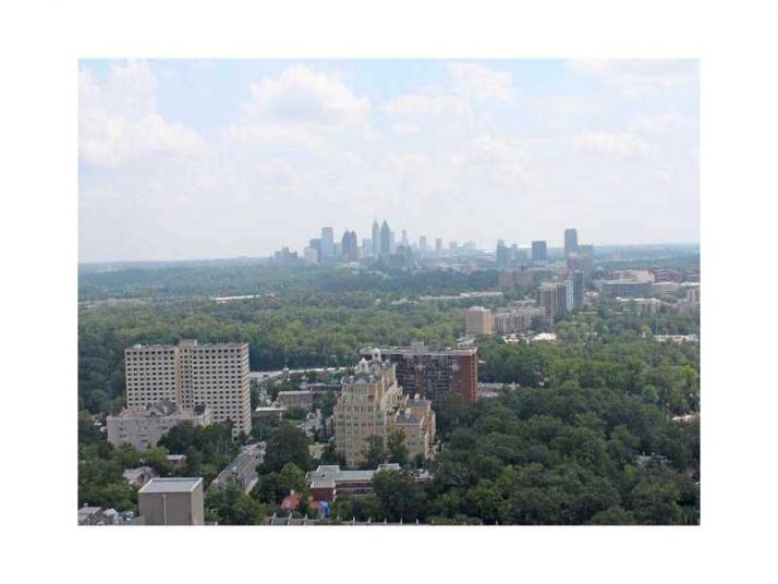 Unit 35b - 2660 Peachtree Road, Atlanta, GA 30305