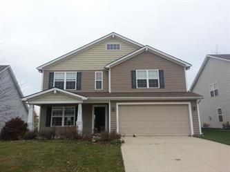 2009  Black Bear Dr, Fort Wayne, IN 46808