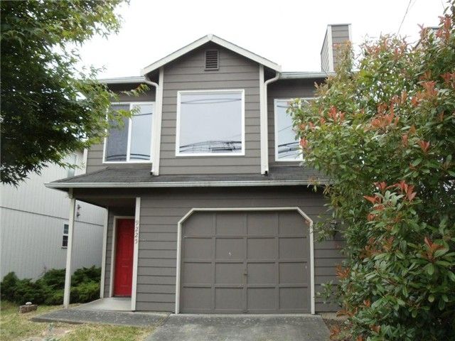 9225 Fremont Ave N, Seattle, WA 98103