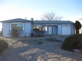 990 Rhein Drive SE, Rio Rancho, NM 87124