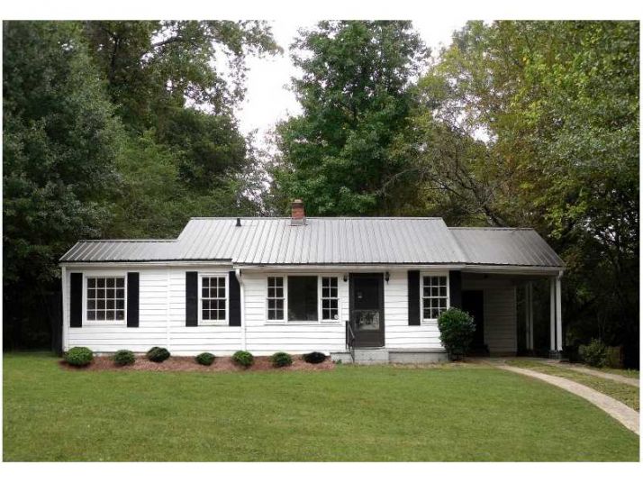 1960 La Dawn Lane, Atlanta, GA 30318