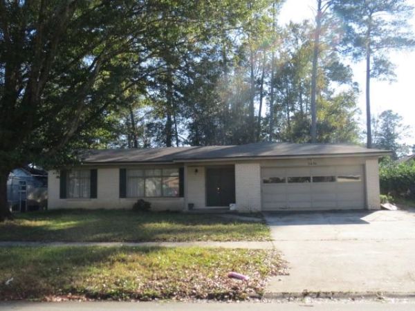 5436 Hickson Road, Jacksonville, FL 32207