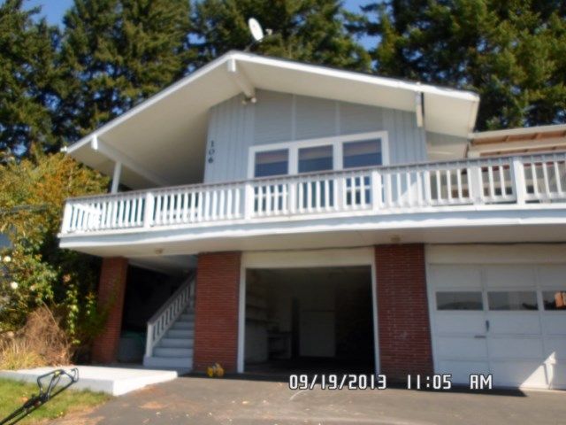 106 Meadow Dr, Kelso, WA 98626