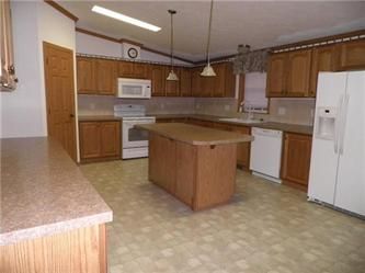 6894 Scholler Road, New Tripoli, PA 18066