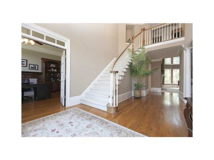 340 Falls Point Trail, Alpharetta, GA 30022