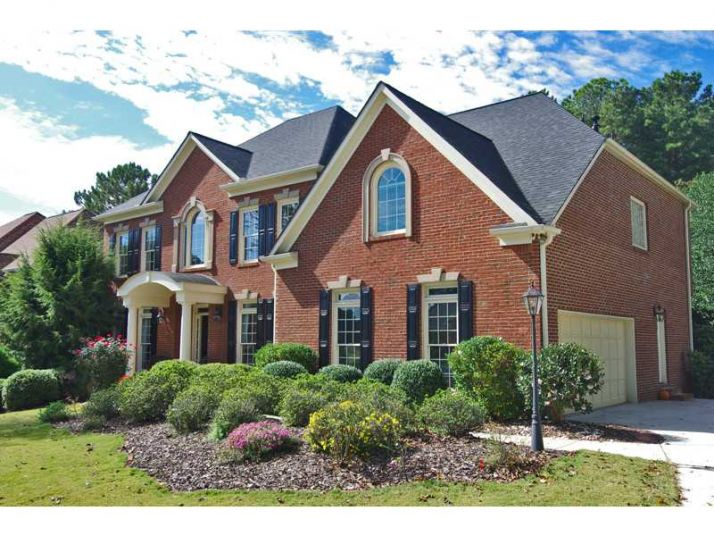 1075 Towne Lake Hills E, Woodstock, GA 30189