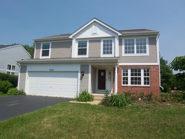 415 Geneva Ln, Cary, IL 60013