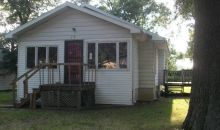 105 Randolph Dr Centralia, IL 62801