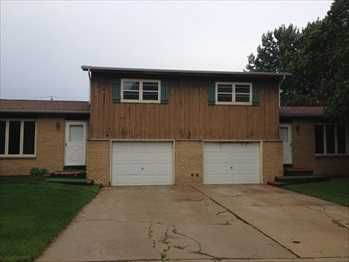 1615 Willow St, Sycamore, IL 60178