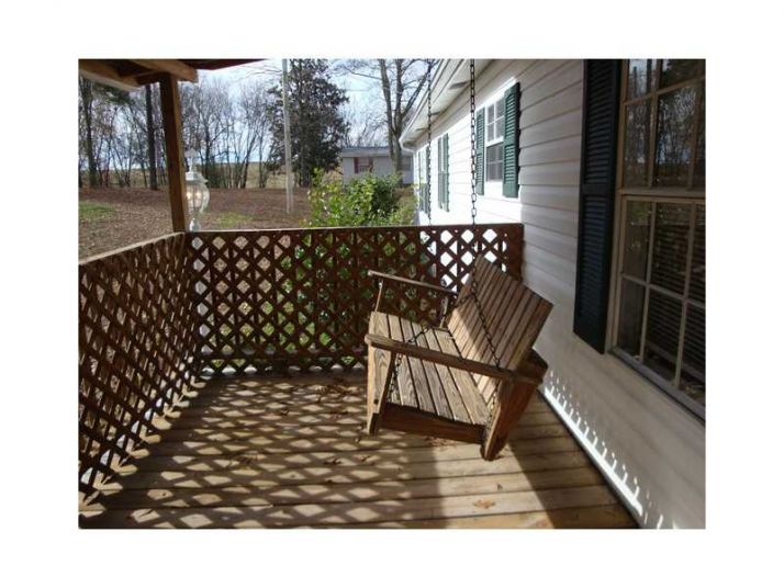 270 Brackett Rd., Resaca, GA 30735