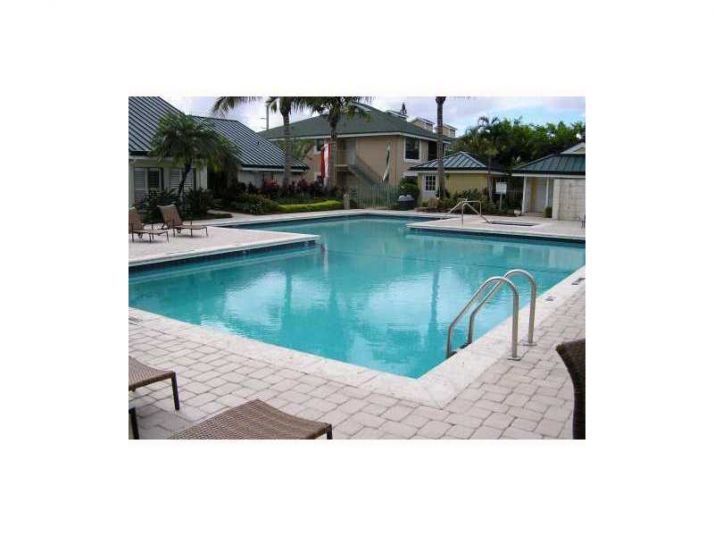 4036 87TH AV # 4036, Fort Lauderdale, FL 33351