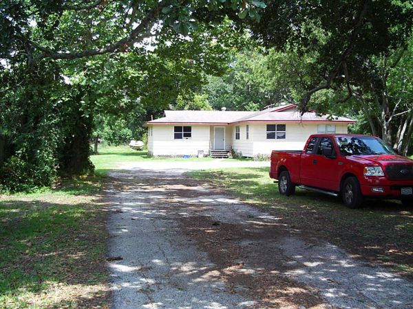 3614 Mckinney Road, Baytown, TX 77521