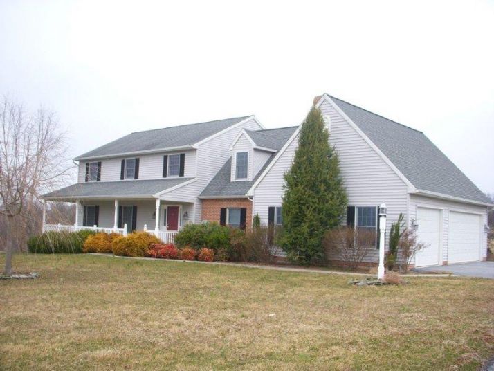6465 Cabot Road, Dover, PA 17315
