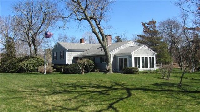 53 OLD TOWN Ln, East Dennis, MA 02641