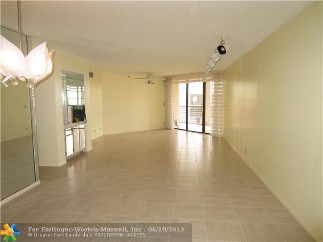 7200 Radice Ct # 801, Fort Lauderdale, FL 33319