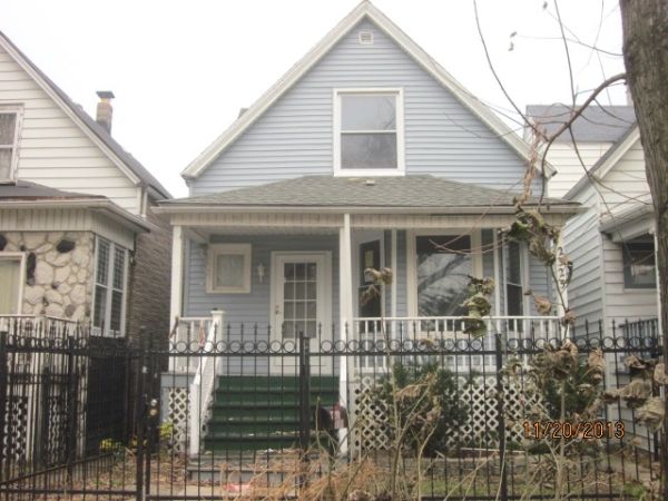 2323 N Tripp Ave, Chicago, IL 60639
