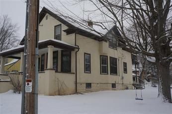 30 N 12th Street, Clintonville, WI 54929
