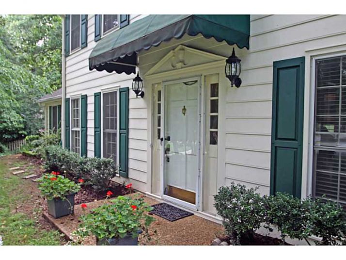 2590 Chimney Springs Drive, Marietta, GA 30062