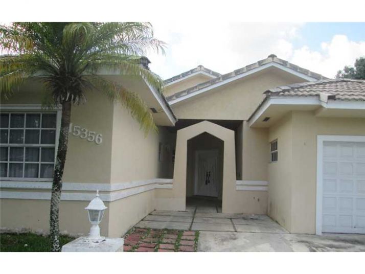15356 SW 42 LN, Miami, FL 33185