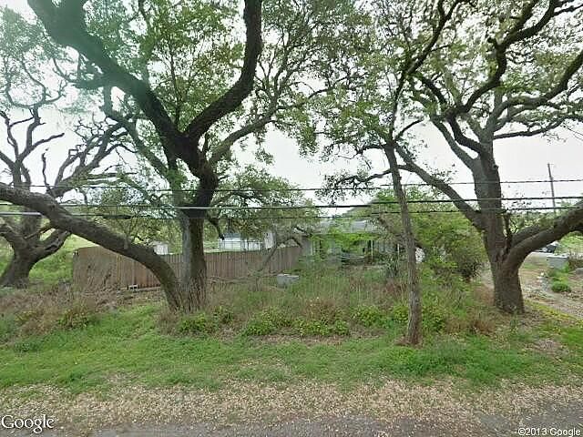 4Th St, Ingleside, TX 78362