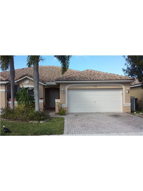 1698 ORION LN, Fort Lauderdale, FL 33327