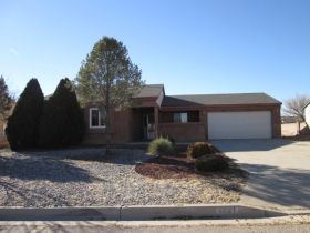 1721 Allegheny Dr N, Rio Rancho, NM 87144