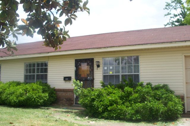 802 WALNUT, West Memphis, AR 72301