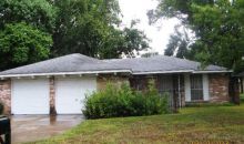 1614 Rainy River Dr Houston, TX 77088