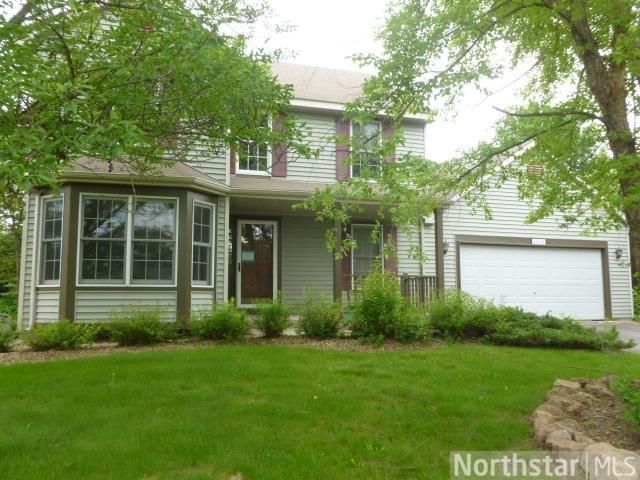 16472 Thatcher Rd, Eden Prairie, MN 55347