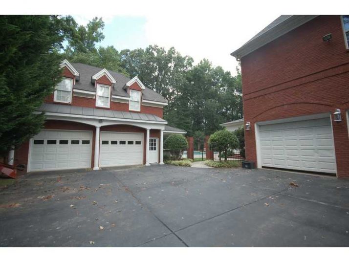 4990 Price Drive, Suwanee, GA 30024